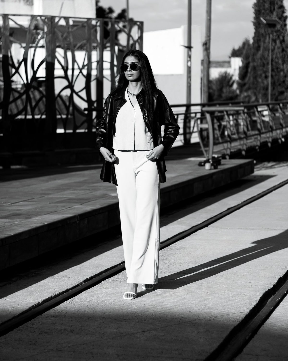 Woman in straight-leg jeans for an everyday outfit